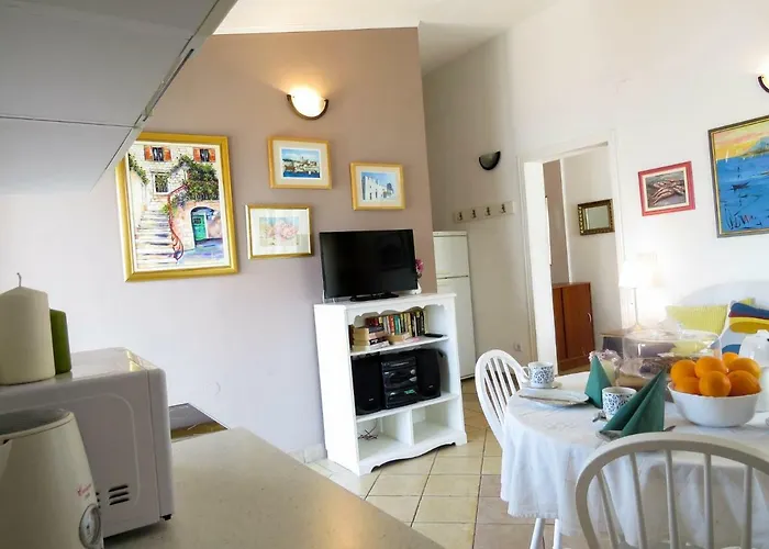 Barba Apartment *